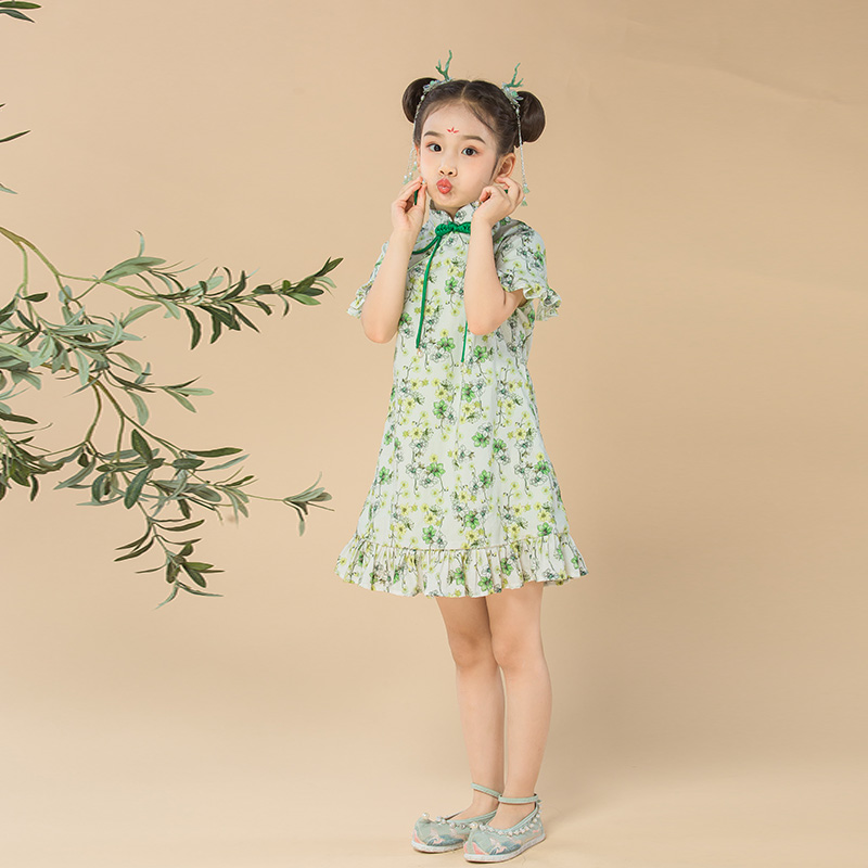 JS蒋硕&肩上云儿童汉服旗袍裙