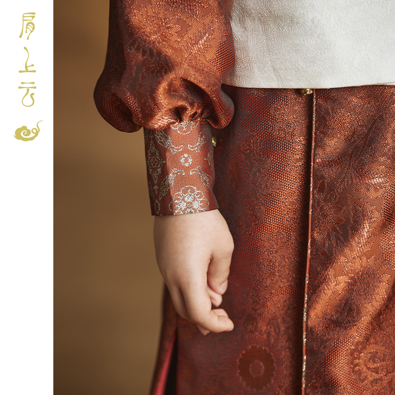 O1CN01V4THQv206ujSRLzwd_2218011816801