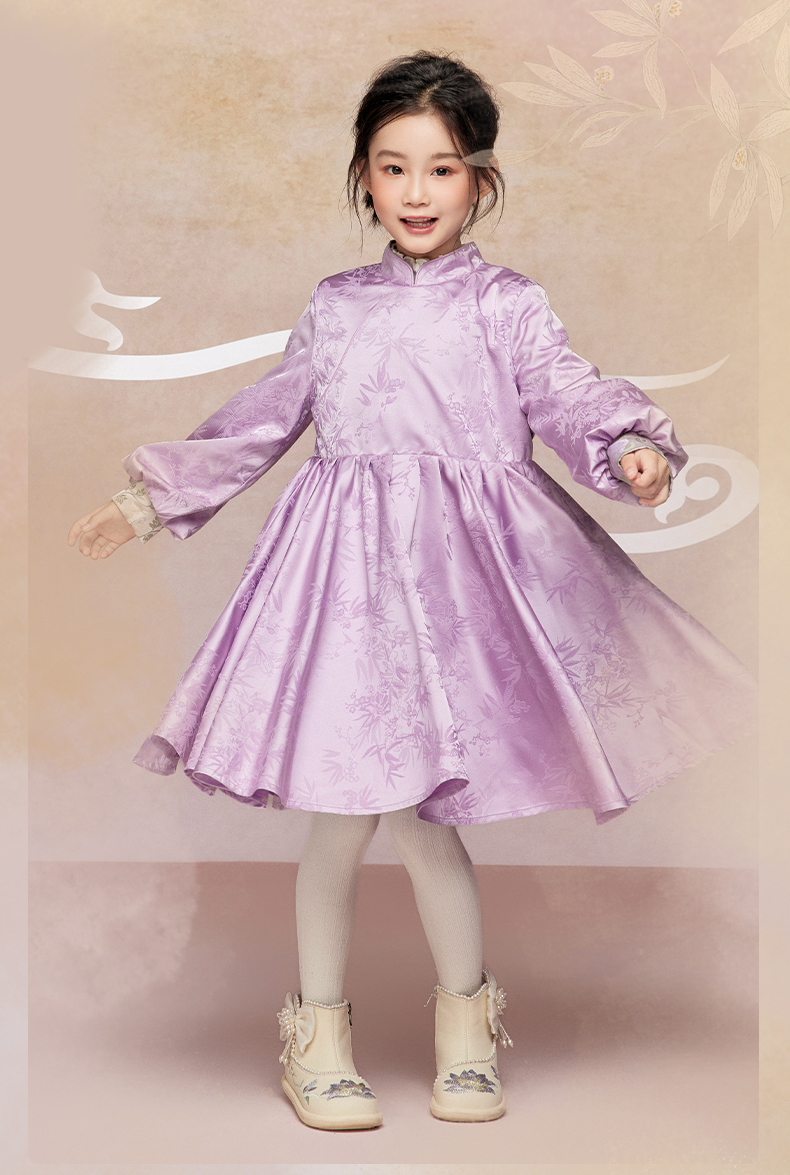 O1CN01pciiQJ206ujfyDa64_2218011816801