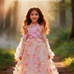 "Jian Shangyun 2025 New Traditional Chinese Style Evening Dress Series for Birthdays"肩上云2025新品国风礼服系列晚礼生日款 (粉色花朵啦啦袖)